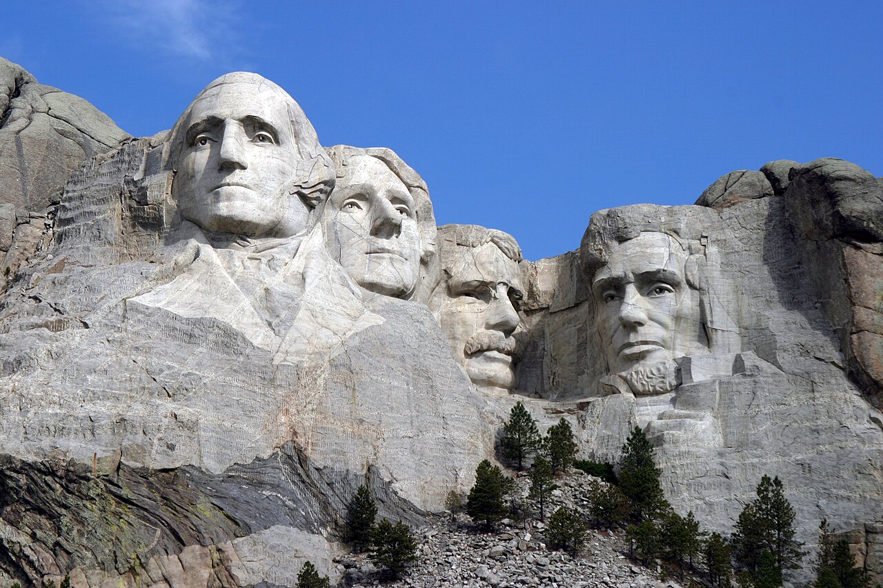Mount Rushmore & the Badlands — 5-Day South Dakota Road Trip